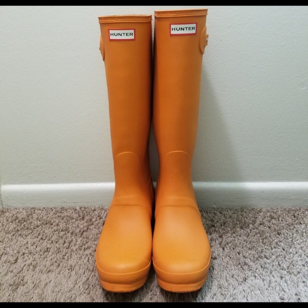 Hunter rain boots